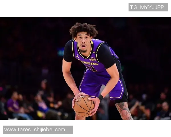 海斯：我感觉这支球队有许多的兄弟友情，所有人都想维护互相